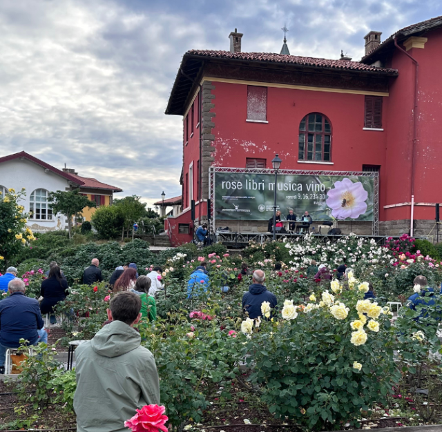 rassegna rose libri musica vino